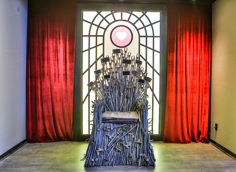 Seflie Throne，The Museum of Selfies