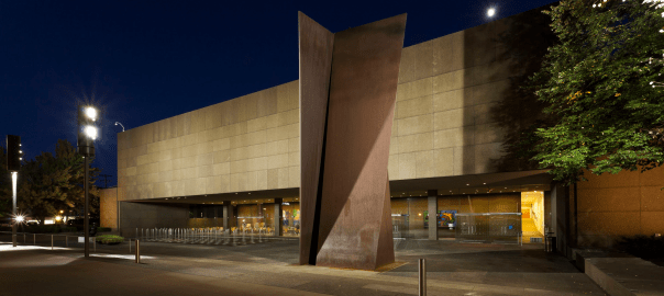 Carnegie International，