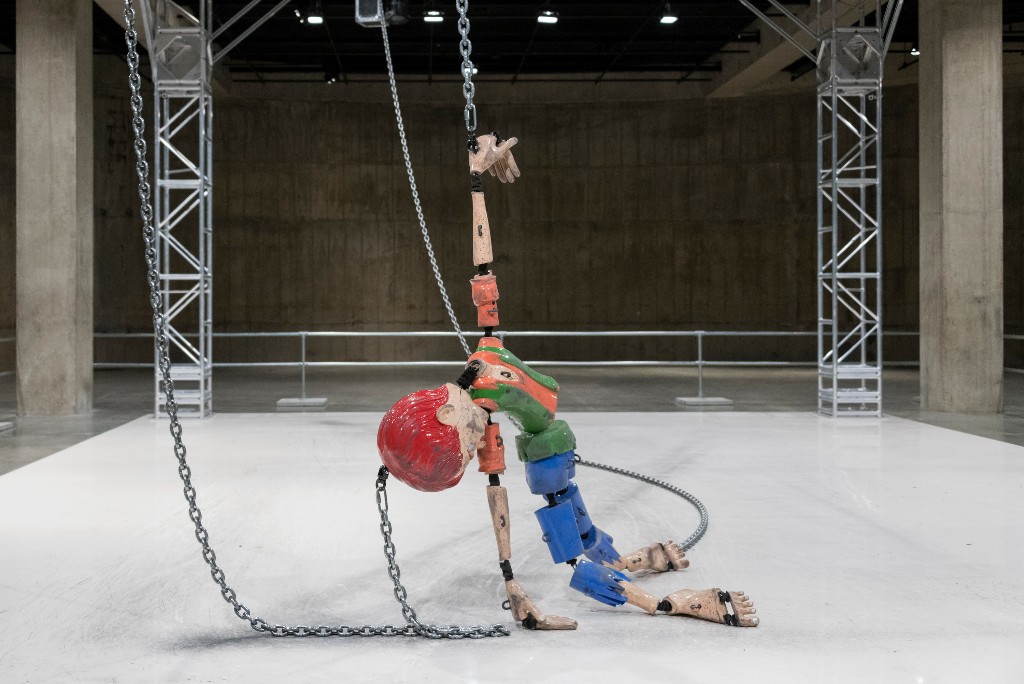 Jordan Wolfson, David Zwirner, Tate